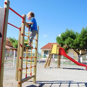 Lagrange Grand Bleu Vacances – Résidence Le Mas de Torreilles